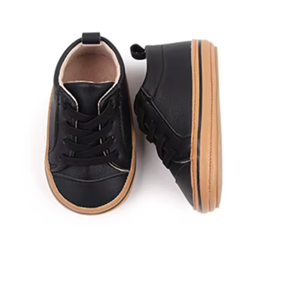 Bailey Sneaker